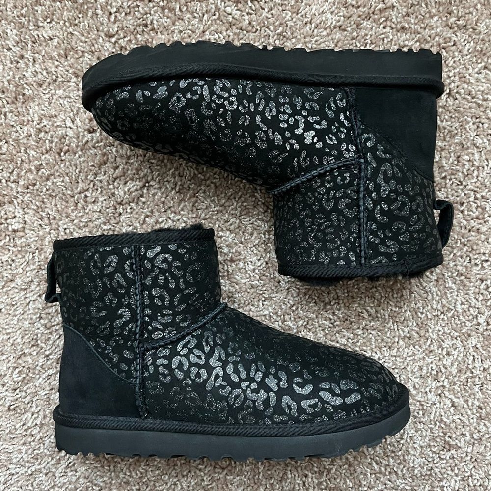 UGG Classic Mini Snow Leopard Boots size 7